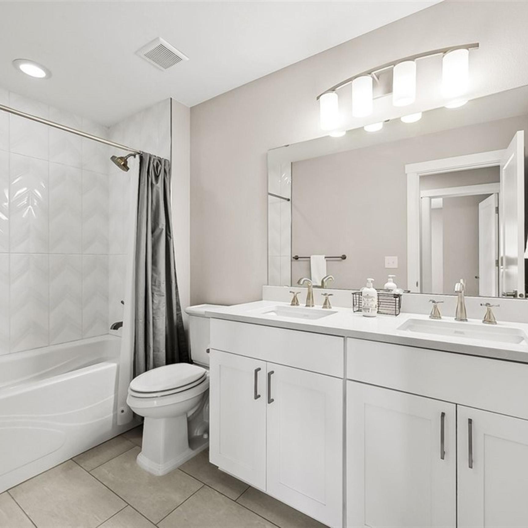 Modern Home in Thriving Sumner Valley — photo 8