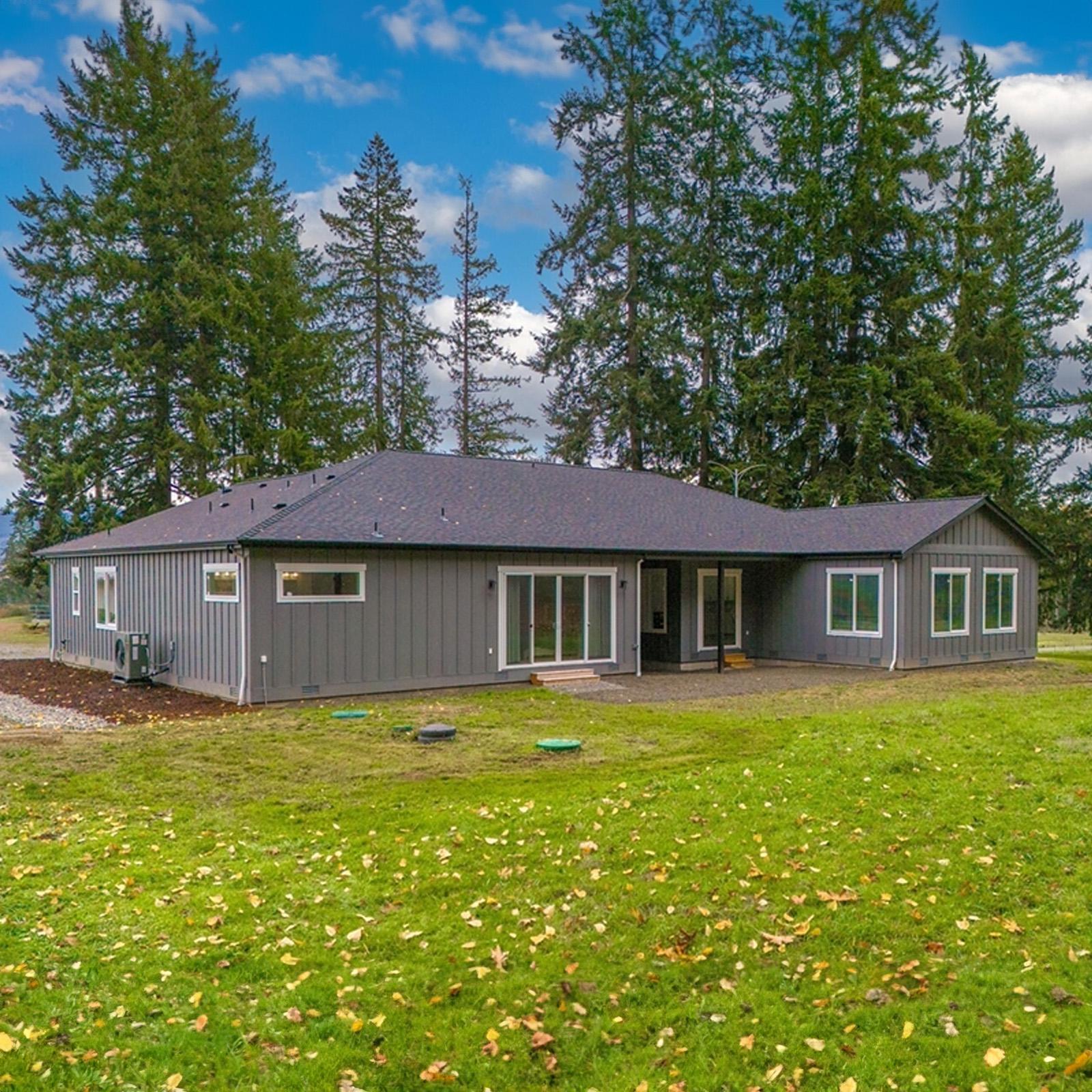 Luxury Rambler on 15 Acres with Rainier Views — photo 8