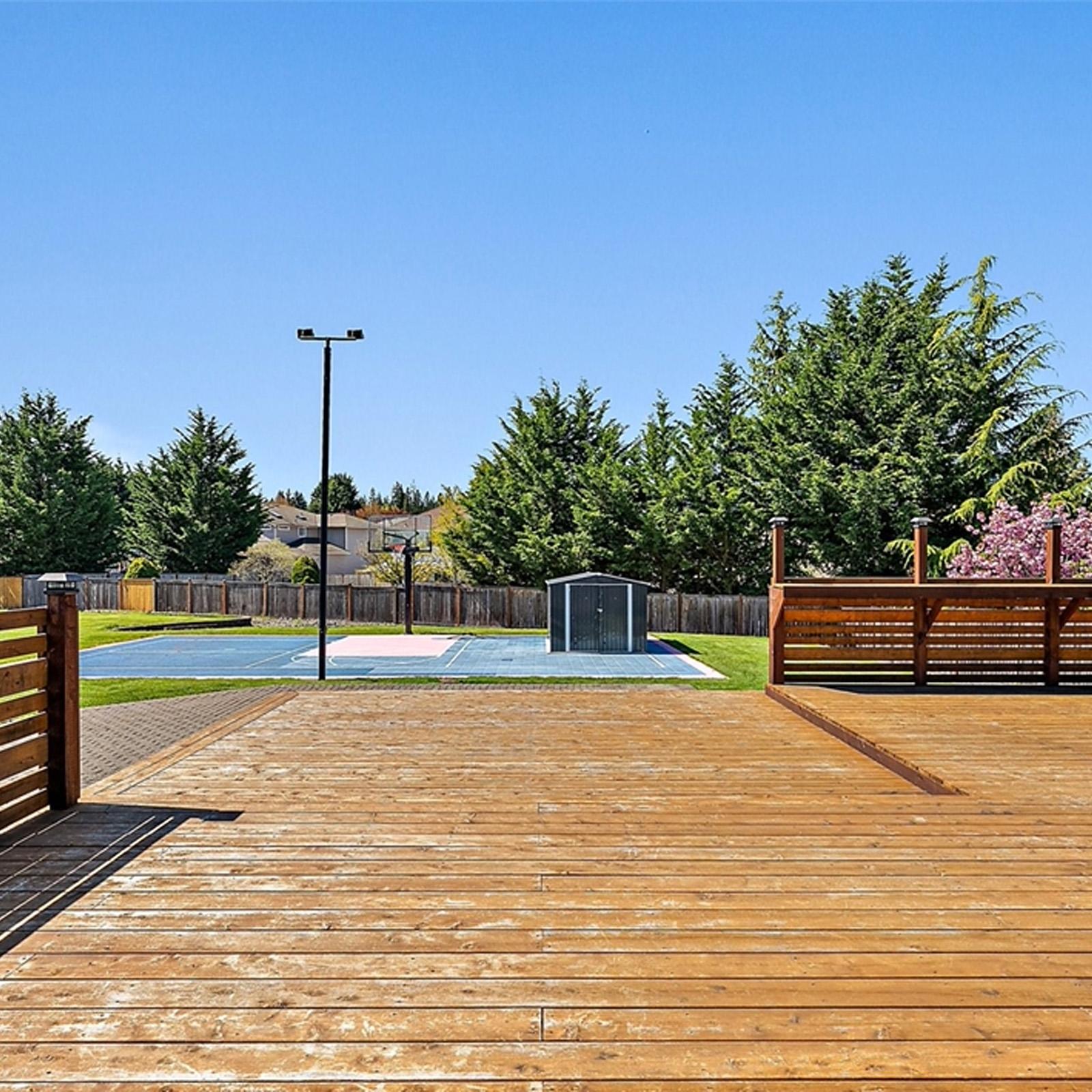 Entertainer's Dream Home with Pickleball Court — photo 8